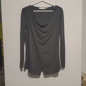 💫 2/$30 • Scoop Neck Sweater